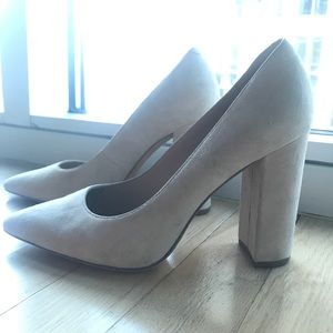 Pour la Victoire Celina Nude Pumps